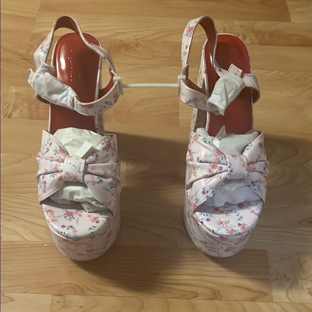 ‼️NWT‼️Dolls Kill X Sugar Thrillz Floral Platform Sandals Size 8 - Picture 3 of 8